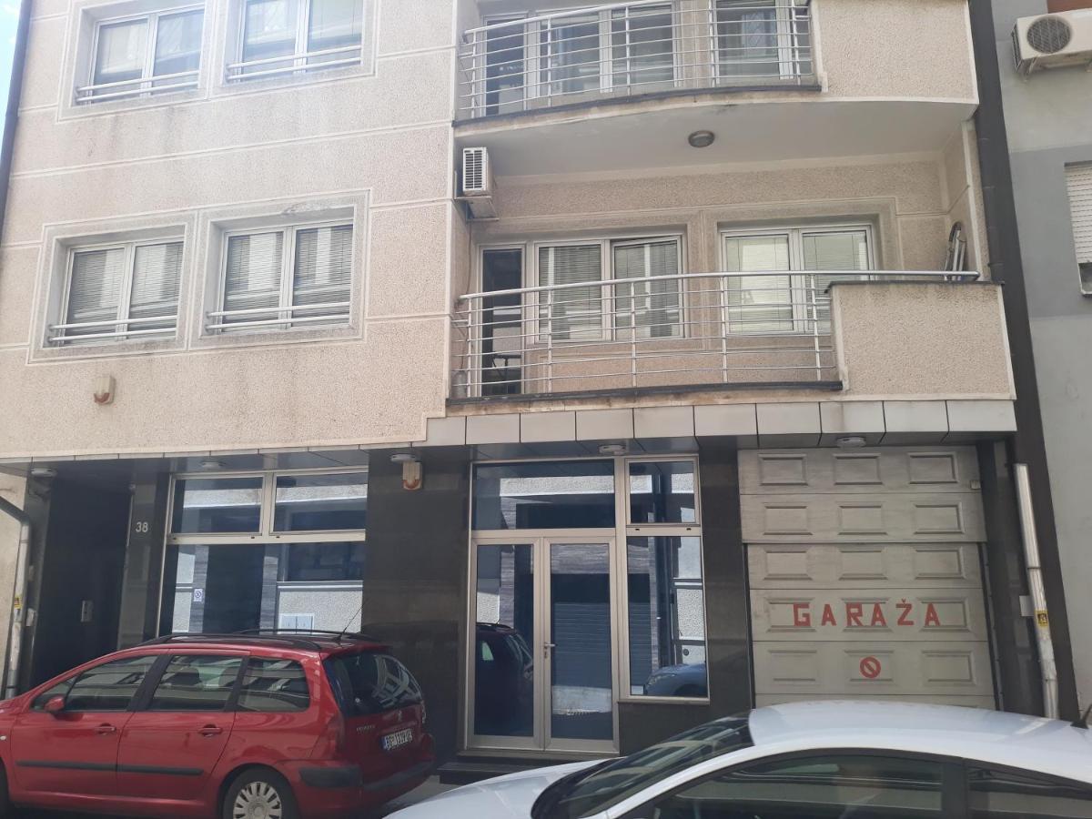 Ferienwohnung Ema Belgrad Exterior foto